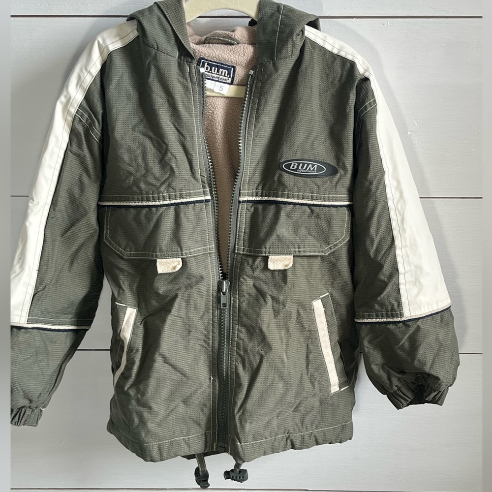 90's Kids Green and White BUM Hooded Jacket - Picture 2 of 4